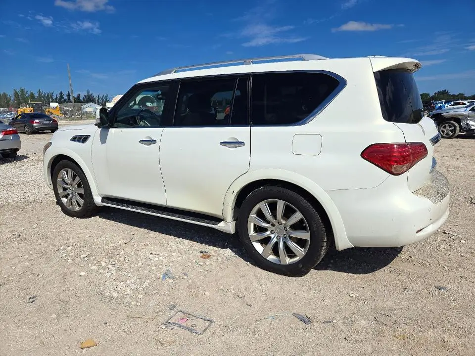 2011 INFINITI QX56 BASE  