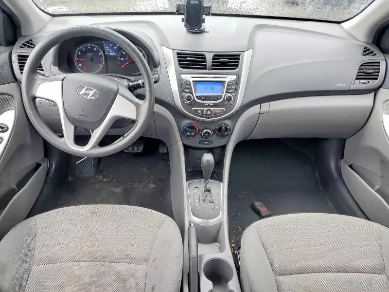 2013 HYUNDAI ACCENT GLS  