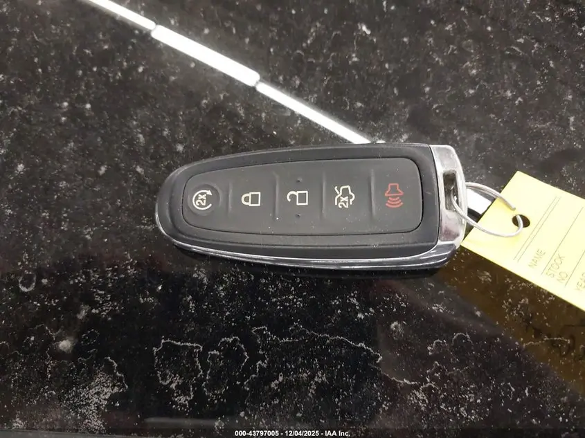 2016 FORD ESCAPE TITANIUM