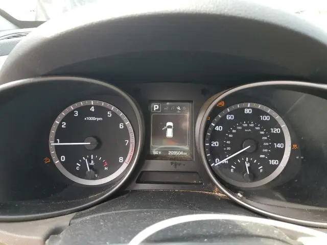 2017 HYUNDAI SANTA FE SE  