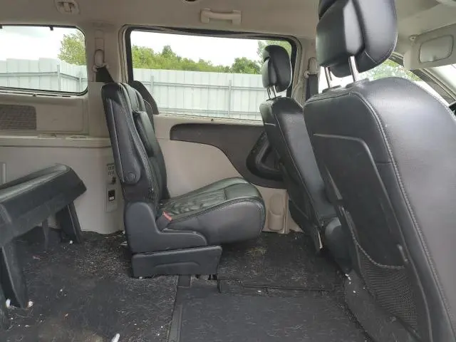 2012 CHRYSLER TOWN & COUNTRY TOURING L  