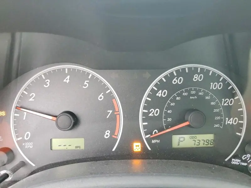 2013 TOYOTA COROLLA LE  