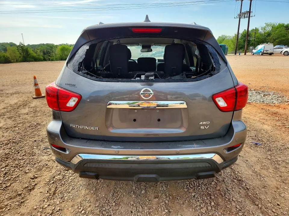 2020 NISSAN PATHFINDER SV  