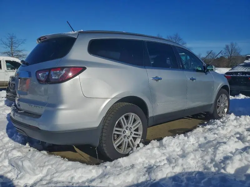 2014 CHEVROLET TRAVERSE LT  
