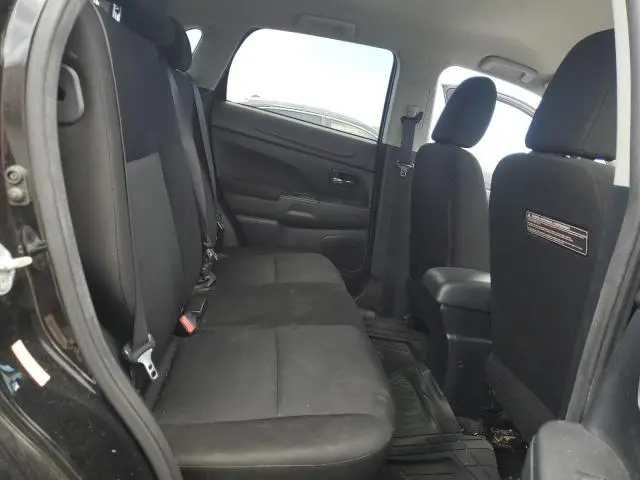 2011 MITSUBISHI OUTLANDER SPORT ES  