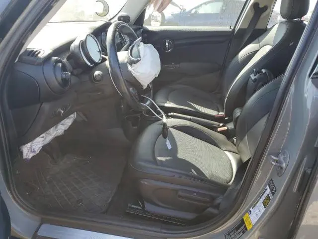 2015 MINI COOPER   