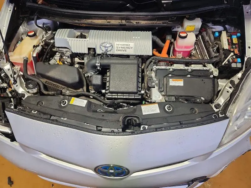 2015 TOYOTA PRIUS   