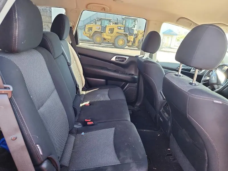 2019 NISSAN PATHFINDER S  