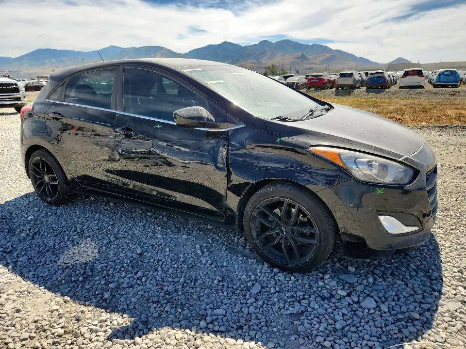 2014 HYUNDAI ELANTRA GT BASE  