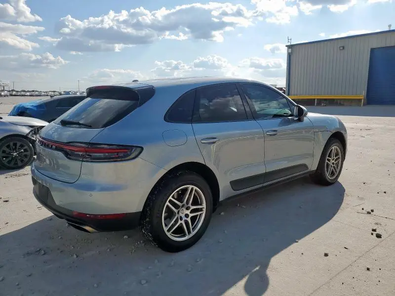 2020 PORSCHE MACAN   
