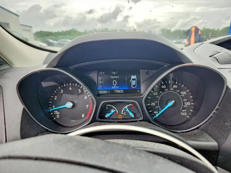 2018 FORD ESCAPE S  