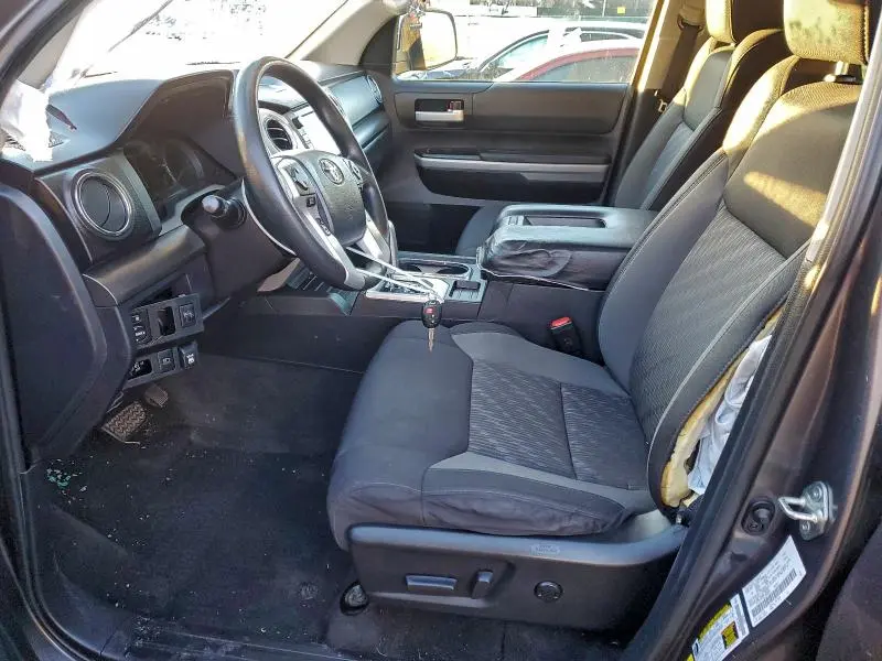 2020 TOYOTA TUNDRA CREWMAX SR5  