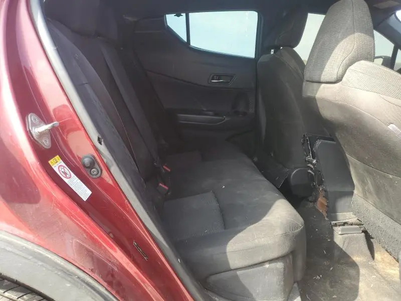 2018 TOYOTA C-HR XLE  