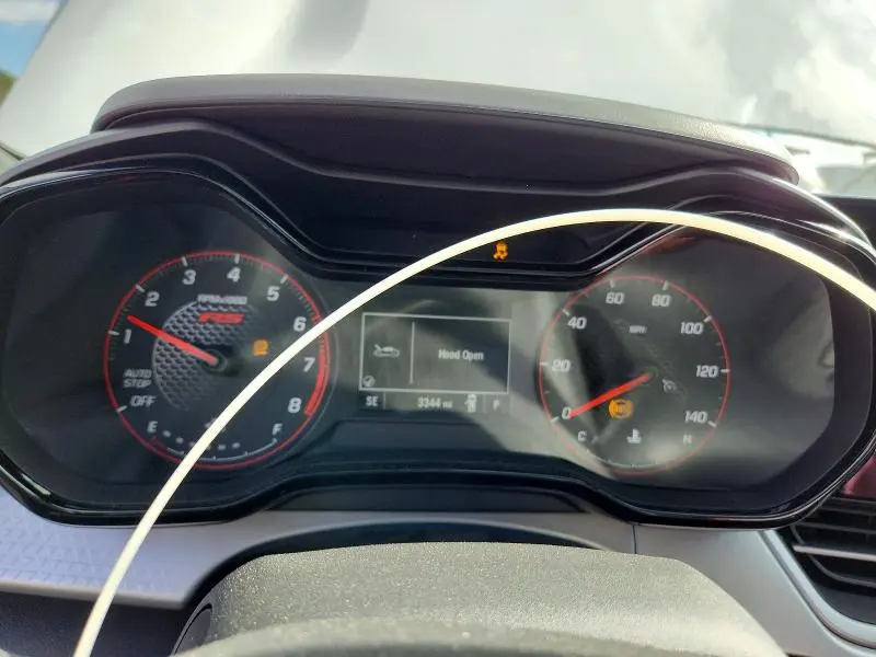 2025 CHEVROLET TRAX 1RS  