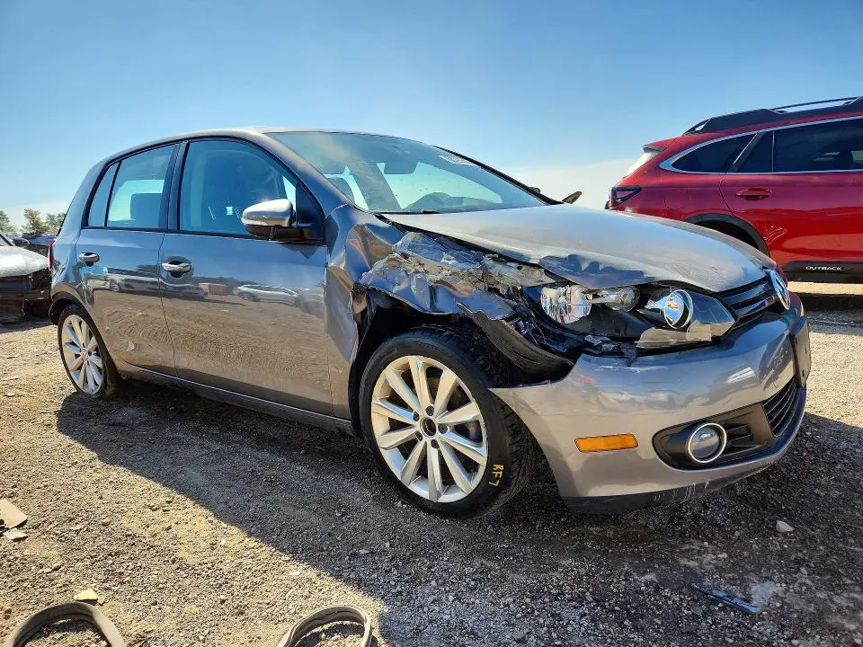 2013 VOLKSWAGEN GOLF   