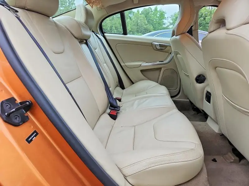 2013 VOLVO S60 T5  