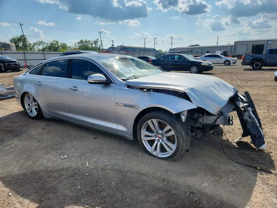 2014 JAGUAR XJL PORTFOLIO  