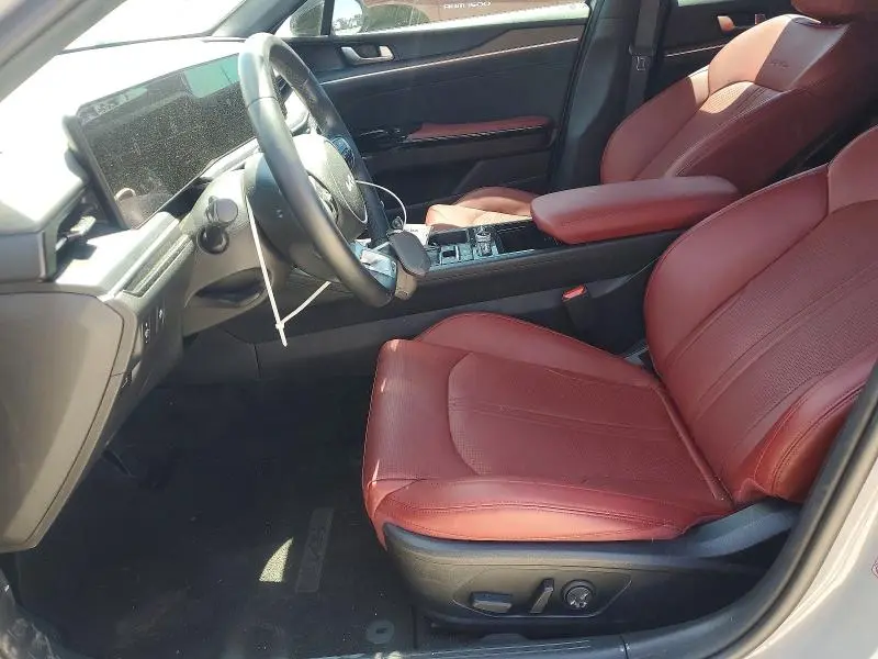 2025 KIA K5   
