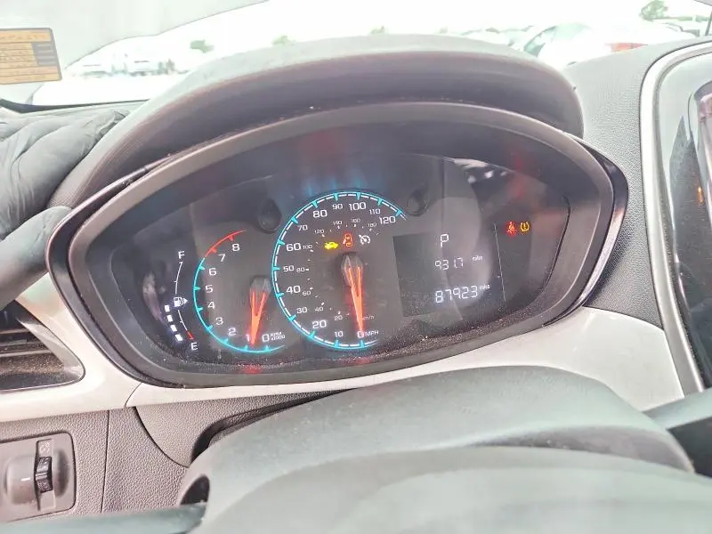 2016 CHEVROLET SPARK 1LT  
