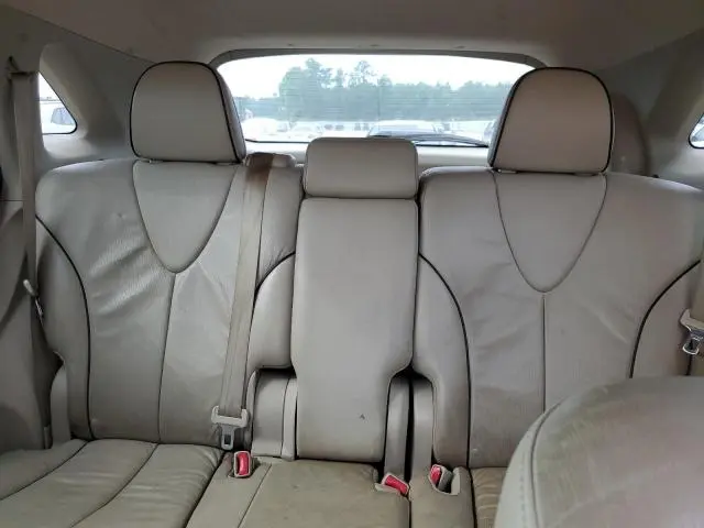 2014 TOYOTA VENZA LE  