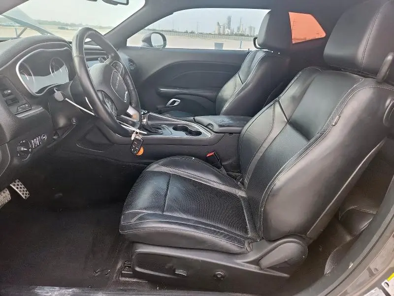 2015 DODGE CHALLENGER SXT PLUS  