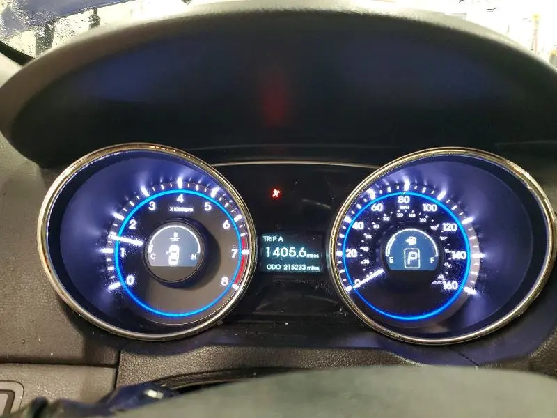 2012 HYUNDAI SONATA GLS  