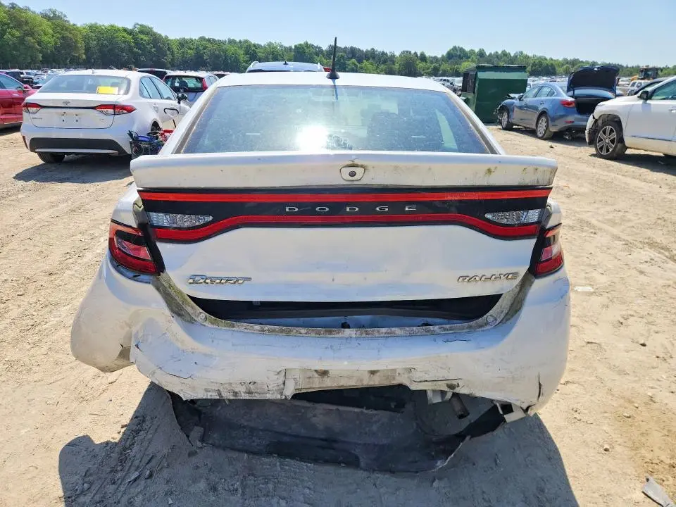 2015 DODGE DART SXT  