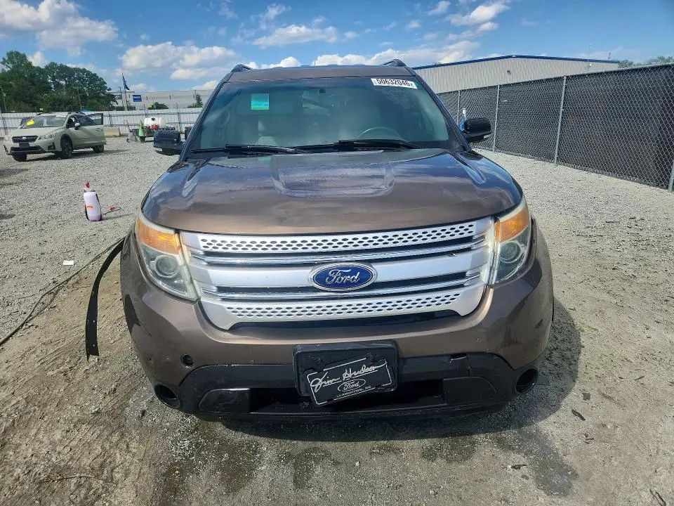 2015 FORD EXPLORER XLT  