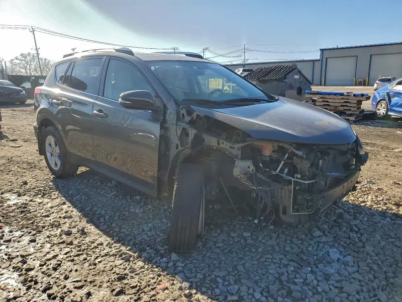 2013 TOYOTA RAV4 XLE  