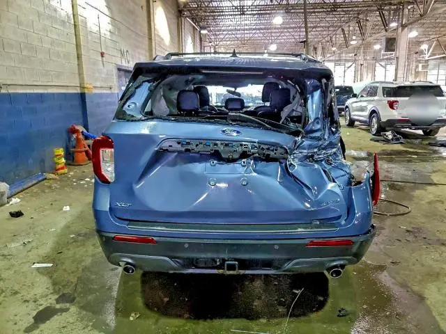 2021 FORD EXPLORER XLT  