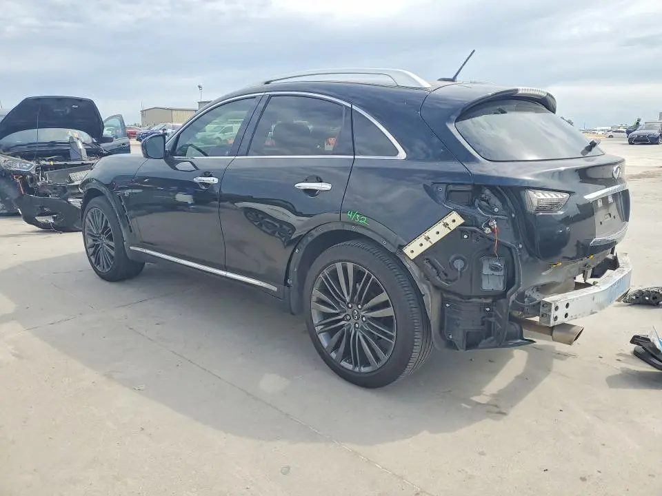2017 INFINITI QX70 BASE  
