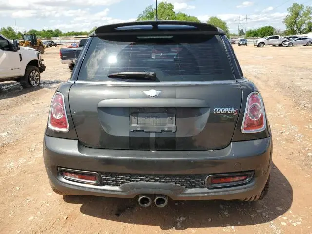 2013 MINI COOPER S