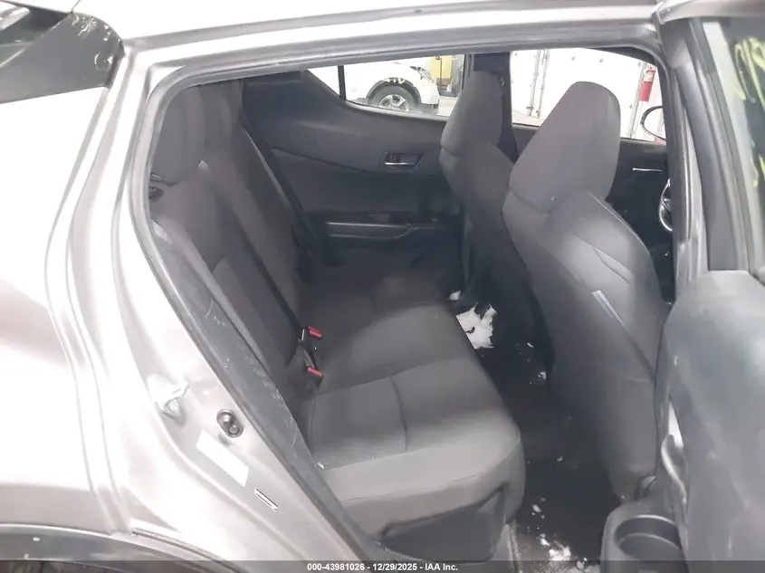2018 TOYOTA C-HR XLE PREMIUM