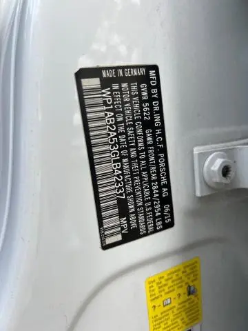 2016 PORSCHE MACAN S  