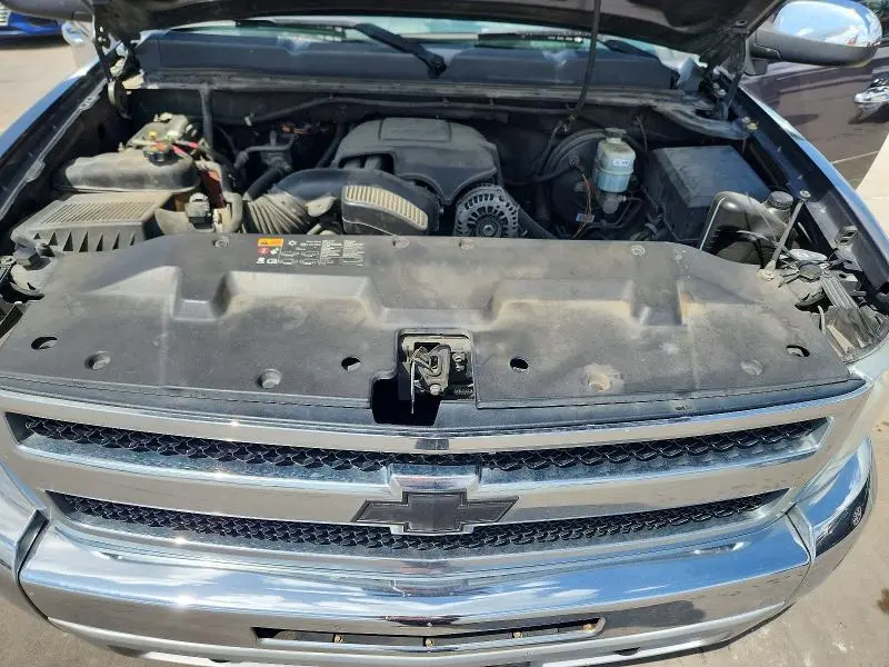 2011 CHEVROLET SILVERADO C1500 LT  