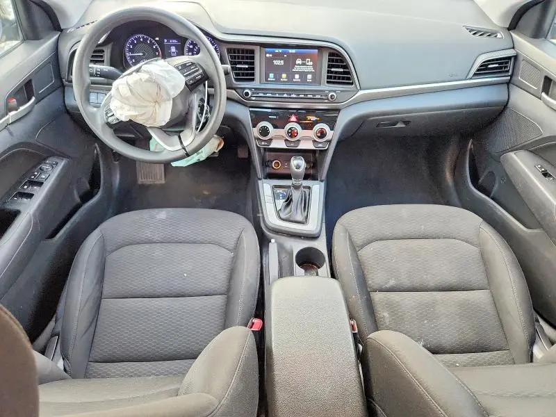 2019 HYUNDAI ELANTRA SEL  
