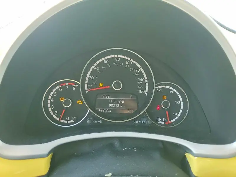 2014 VOLKSWAGEN BEETLE   