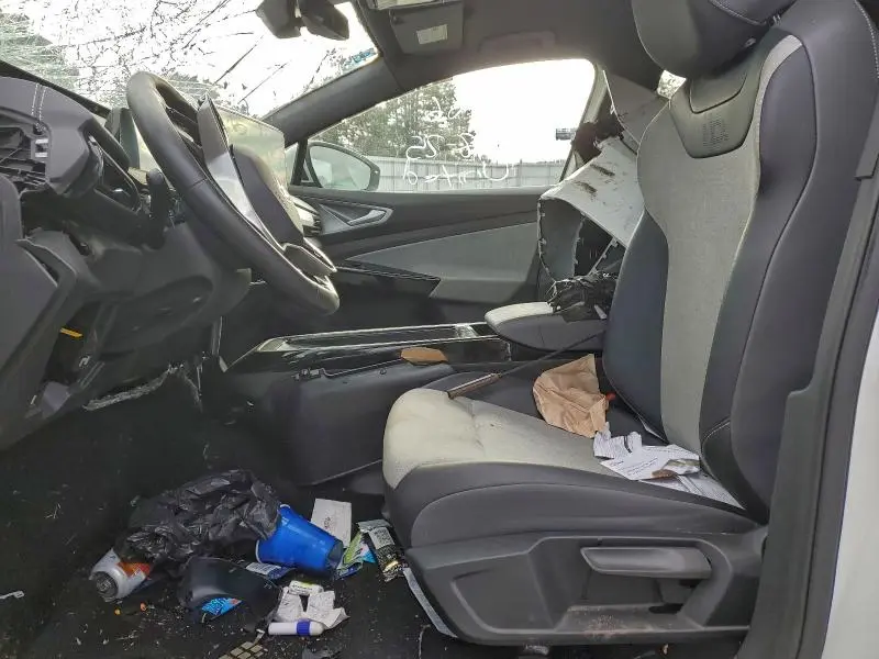 2024 VOLKSWAGEN ID.4   