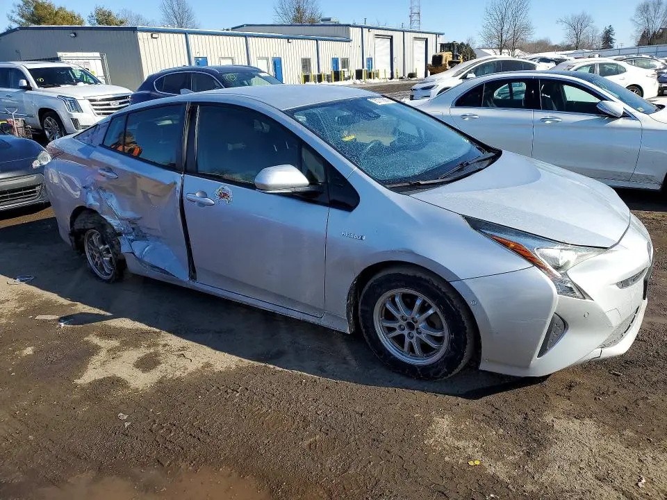 2018 TOYOTA PRIUS   