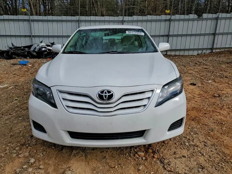 2011 TOYOTA CAMRY BASE  