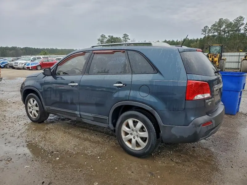 2011 KIA SORENTO BASE  