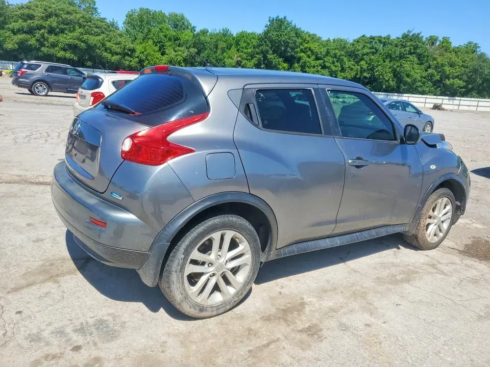 2014 NISSAN JUKE S  