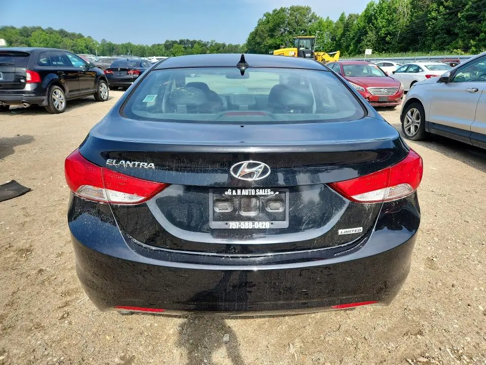 2013 HYUNDAI ELANTRA LIMITED  
