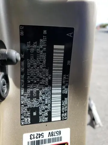 2013 TOYOTA SIENNA XLE  