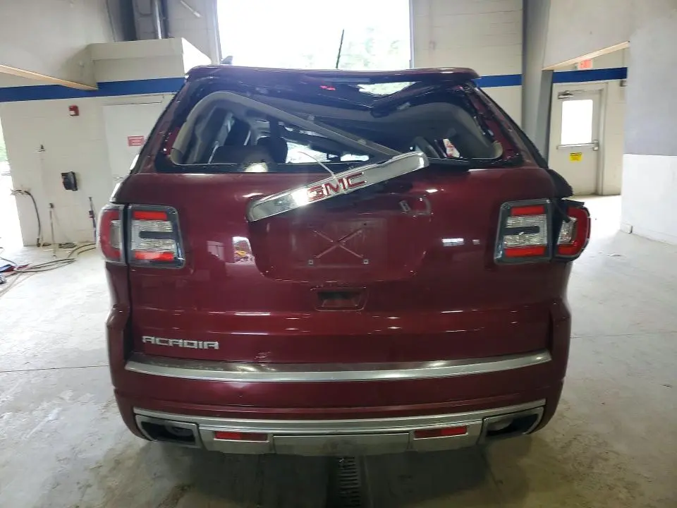2015 GMC ACADIA DENALI  