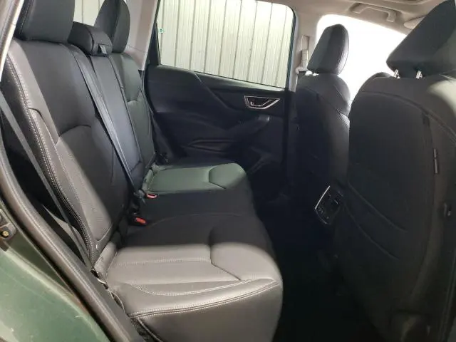 2023 SUBARU FORESTER TOURING  