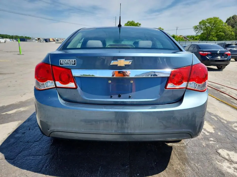 2012 CHEVROLET CRUZE LT  