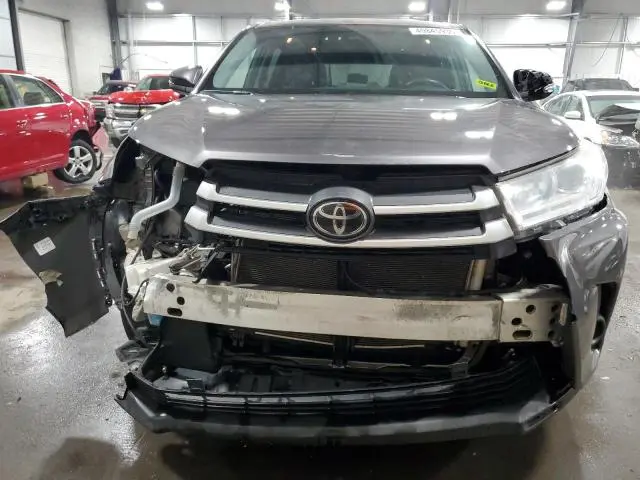 2019 TOYOTA HIGHLANDER LE