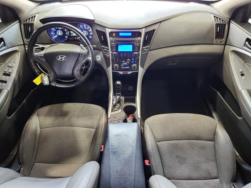 2013 HYUNDAI SONATA SE 2.0T  
