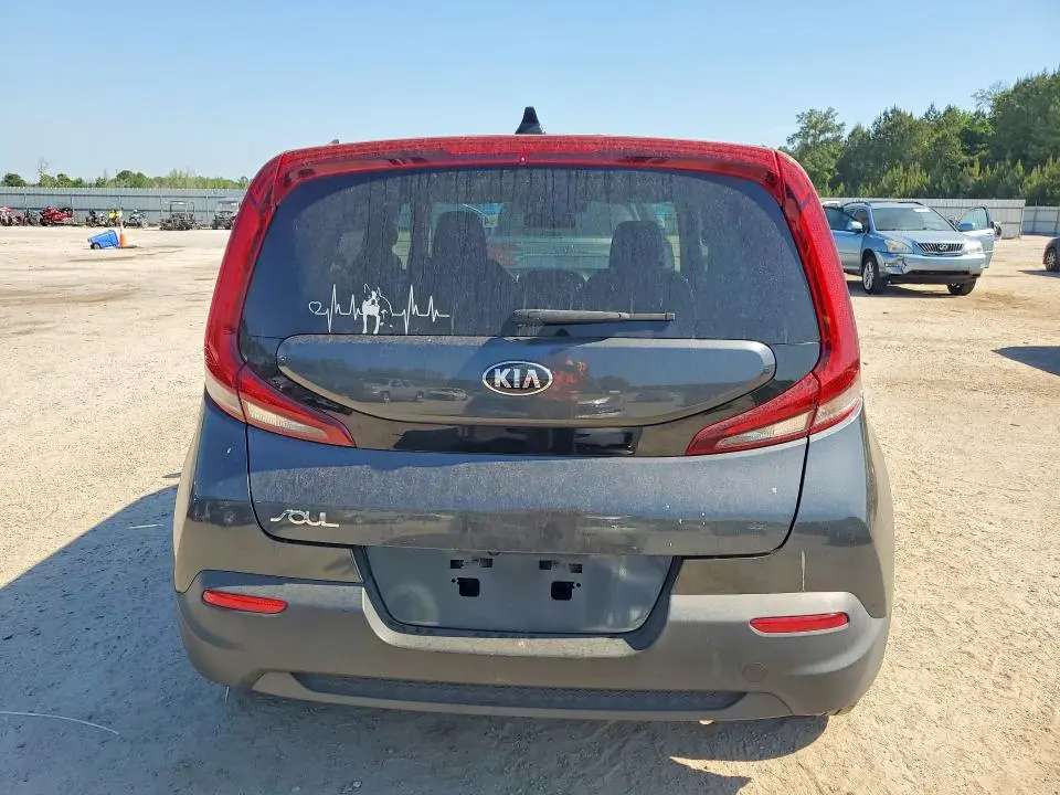 2021 KIA SOUL LX  